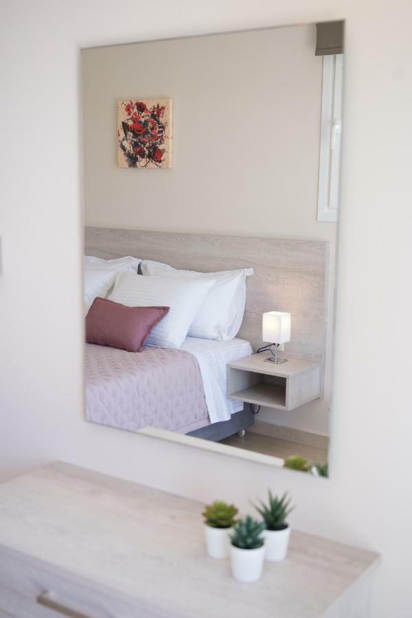 Rose Maisonette Razata Экстерьер фото